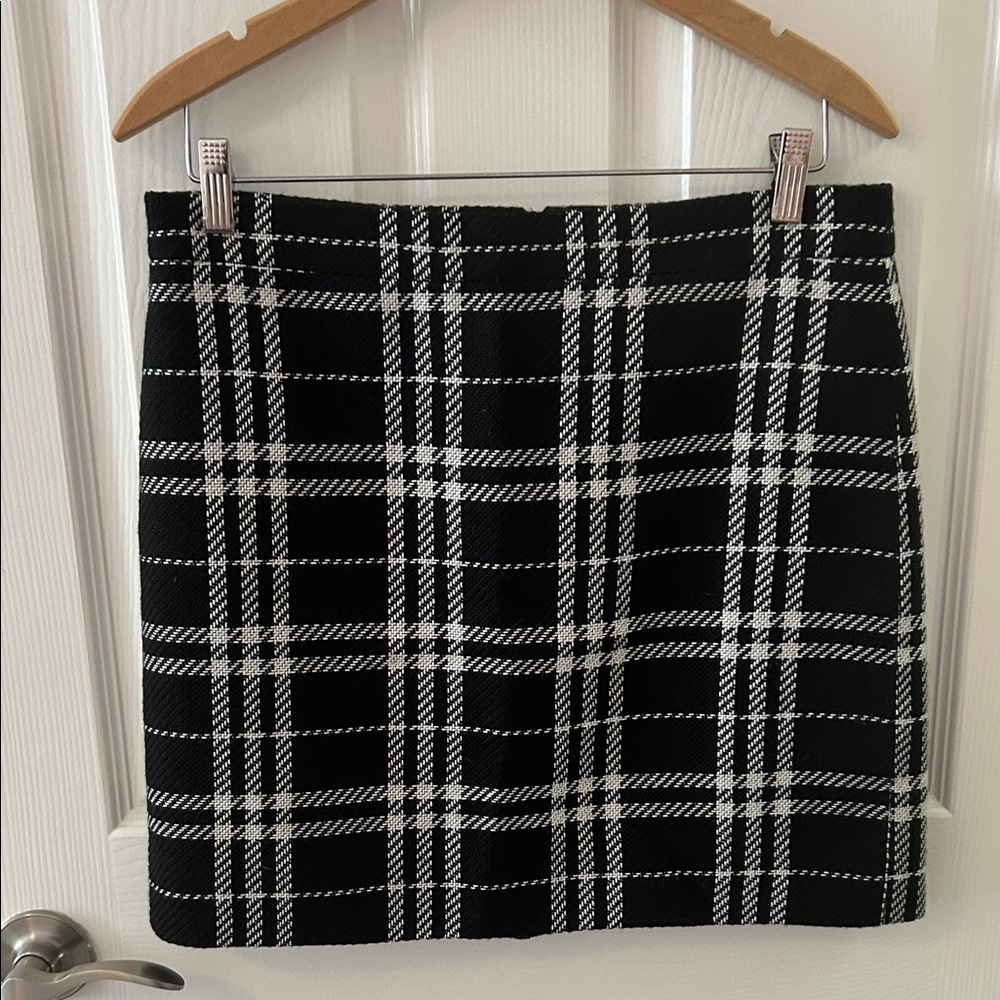 J Crew Classic Black and White Plaid Skirt